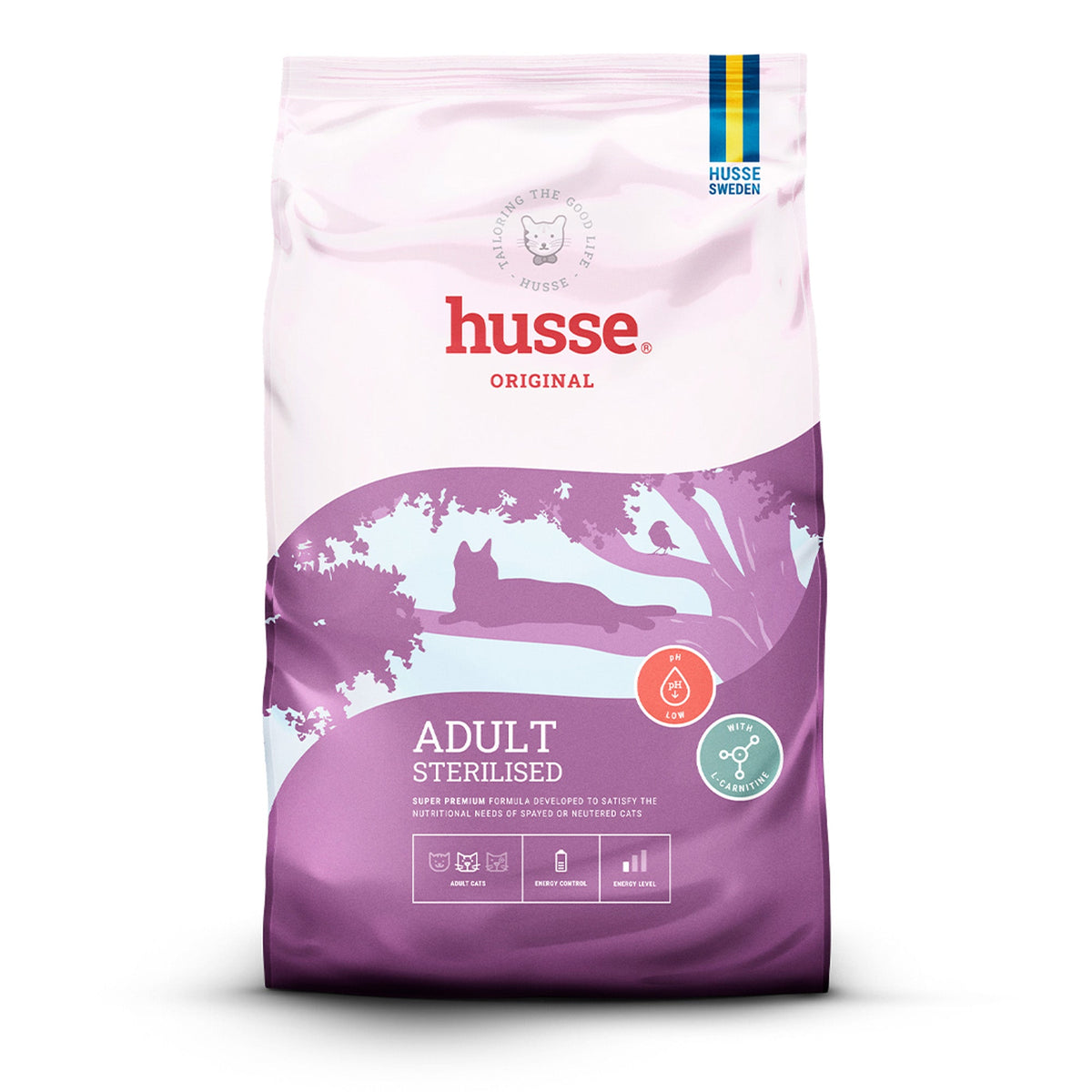 Saco de ração Husse Adult Sterilised com grafismos roxos e silhueta de gato para controlo de peso.
