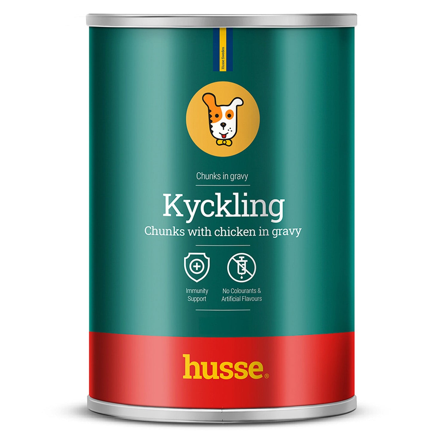 Alimento húmido para cão Husse Kyckling com pedaços de frango em molho numa lata verde e vermelha.